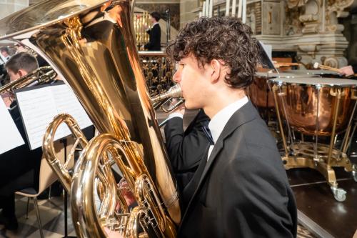 1-136 (1) (1) (1) (1)