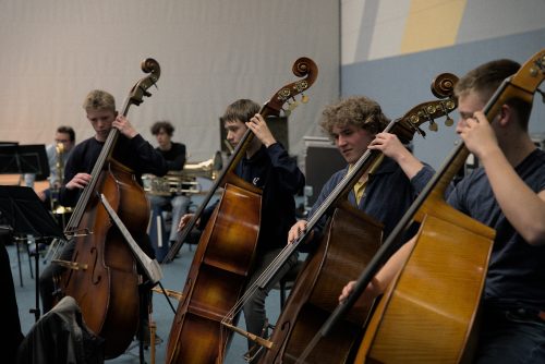 20250425 151522 F0F4A241