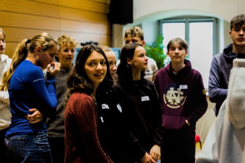 20251004 130948 CA4CDB33