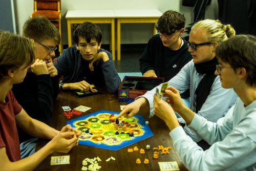 20251007 212429 F1F724D9