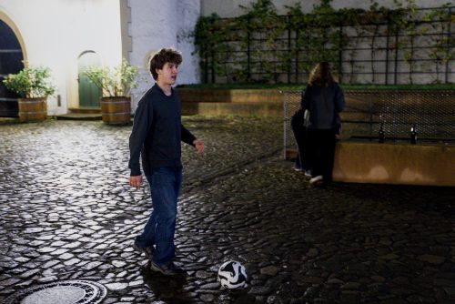 20251007 214014 F75746D6