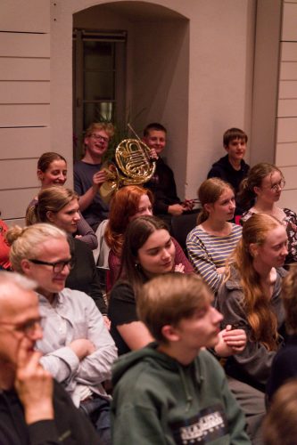 20251010 183728 339CF1F9