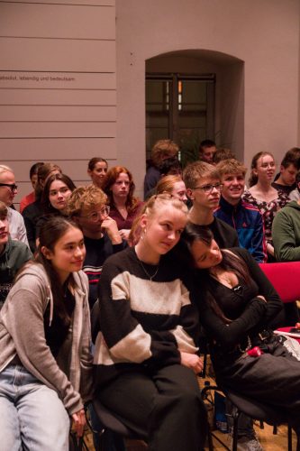 20251010 190756 4536152E