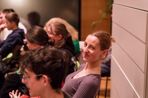 20251010 193519 1B3F1542