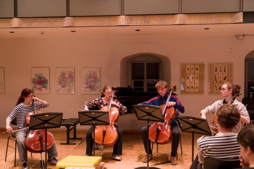 20251010 193607 450F6912