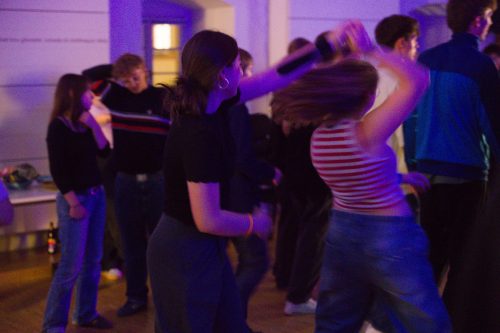 20251010 212431 B4546522