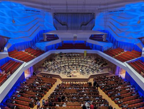 PXL 20231007 172655373